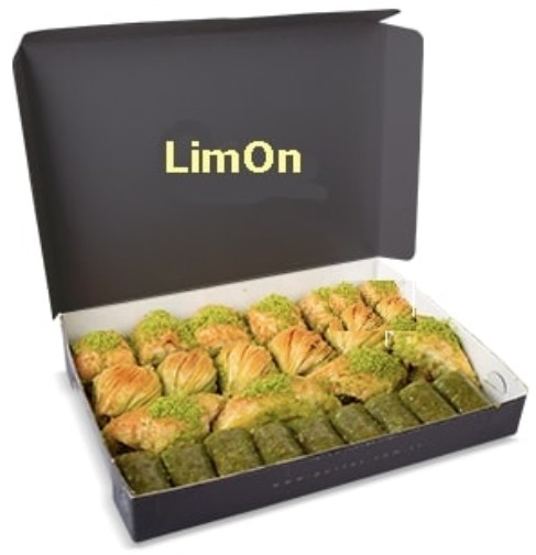 1000 Gr Karışık Fıstıklı Baklava