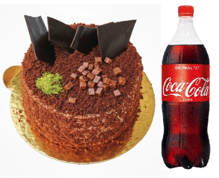 4-6 Kişilik Pratik İkram Menüsü - Çikolatalı Pasta ve Soğuk İçecek